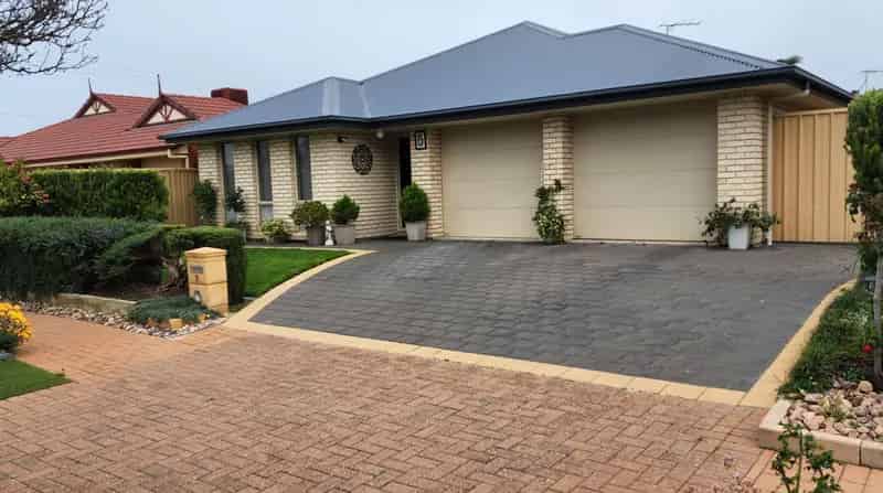 5 Lighthouse Terrace, Seaford Meadows SA 5169 - House For Lease