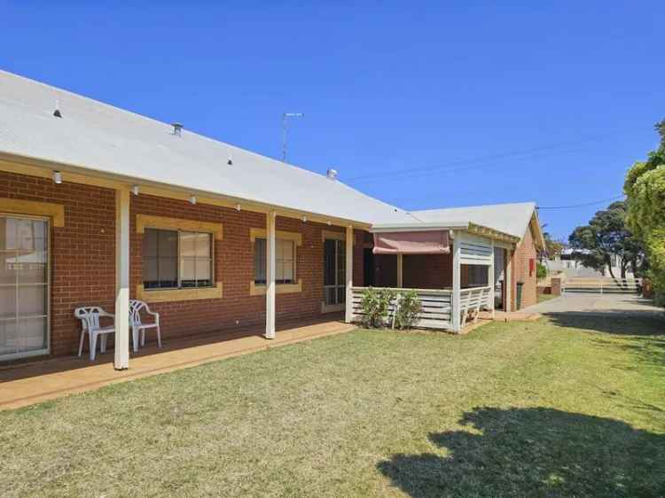 House For Sale in Port Denison, Western Australia