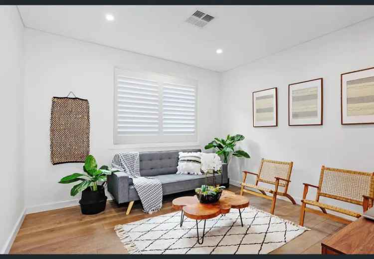 Real Estate For Lease - 20 Anglesea Street - Bondi , NSW