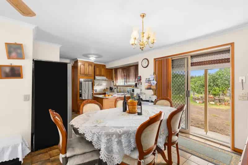 Buy rural retreat in Lara with spacious living and fruit trees