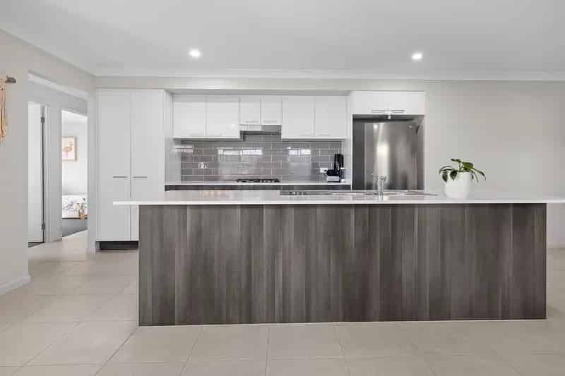 11 Biyung Street, Fletcher NSW 2287 - House For Sale