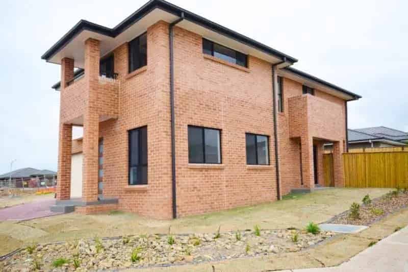 Real Estate For Lease - 54 Springbrook Boulevard - Kellyville , NSW