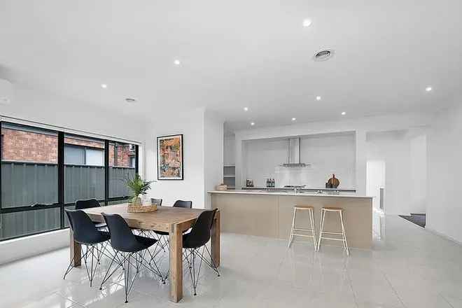 House For Rent in Melbourne, Victoria