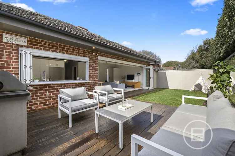 House For Sale in Melbourne, Victoria