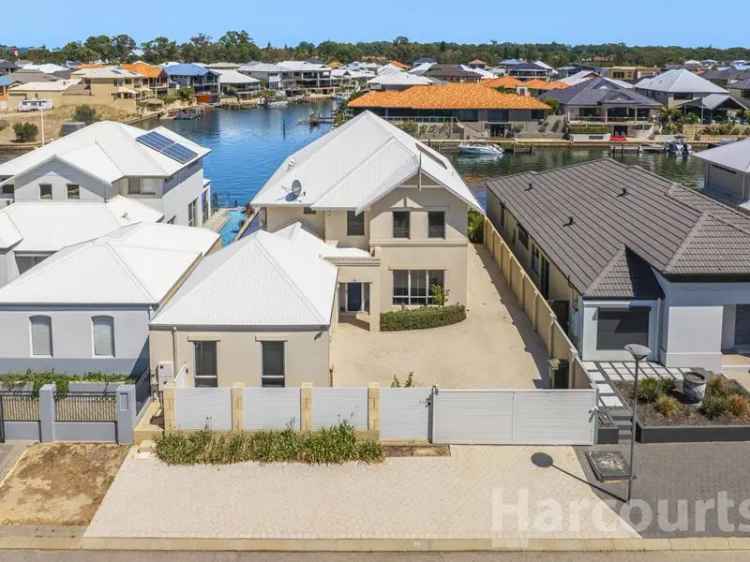 Canal Front Home Port Mandurah 265sqm Luxury Waterfront Living