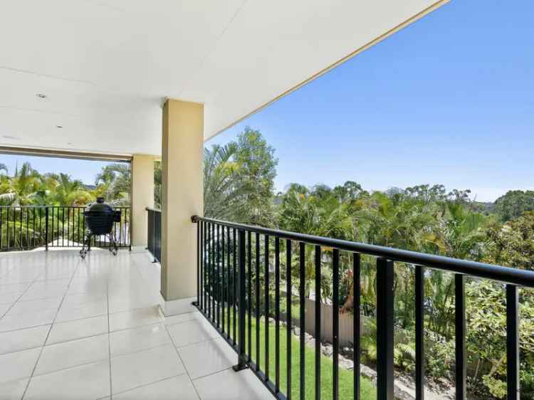 Family Home in Currumbin Waters with Pool and Stunning Gardens