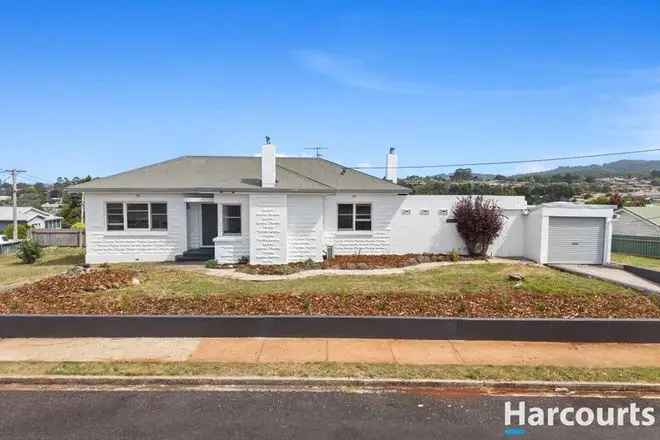 House For Sale in Devonport, Tasmania