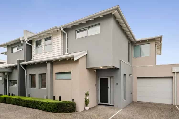 Prime Appeal In The Lakes Precinct