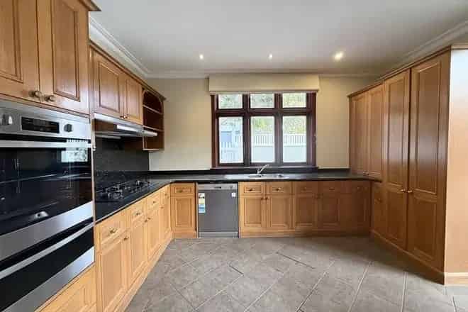 House For Rent , 36, Kent Street, Melbourne, Victoria