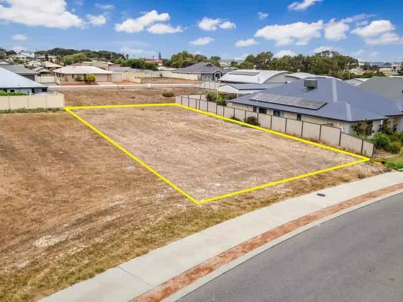 Buy Land Block in Port Denison with Generous Size and Potential