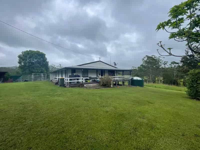 Real Estate For Lease - 130 Rainbows End Road - Dondingalong , NSW