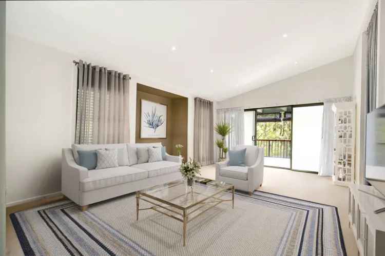 Buy House Murrays Beach Featuring Three Bedrooms and Three Bathrooms