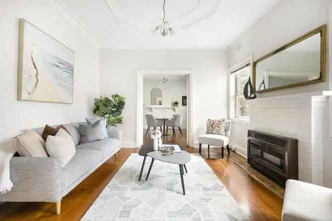 House For Sale in Melbourne, Victoria