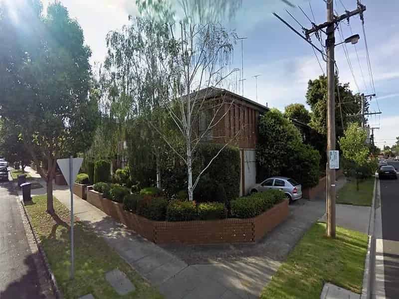 2 rooms apartment of 204 m² in Melbourne