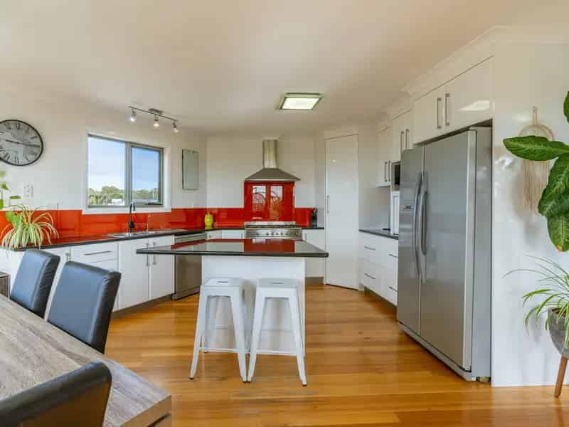 House For Sale , Scamander, Tasmania