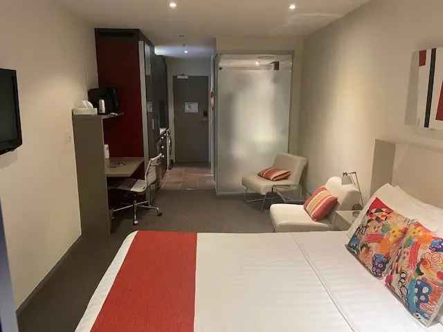 2 rooms apartment of 115 m² in Melbourne