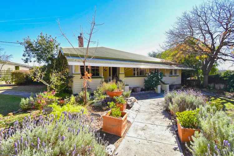 Buy Heritage Home in Stanthorpe with Expansive Garden and Modern Touches