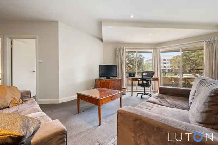 Canberra Inner South 2-Bedroom Apartment Near Manuka