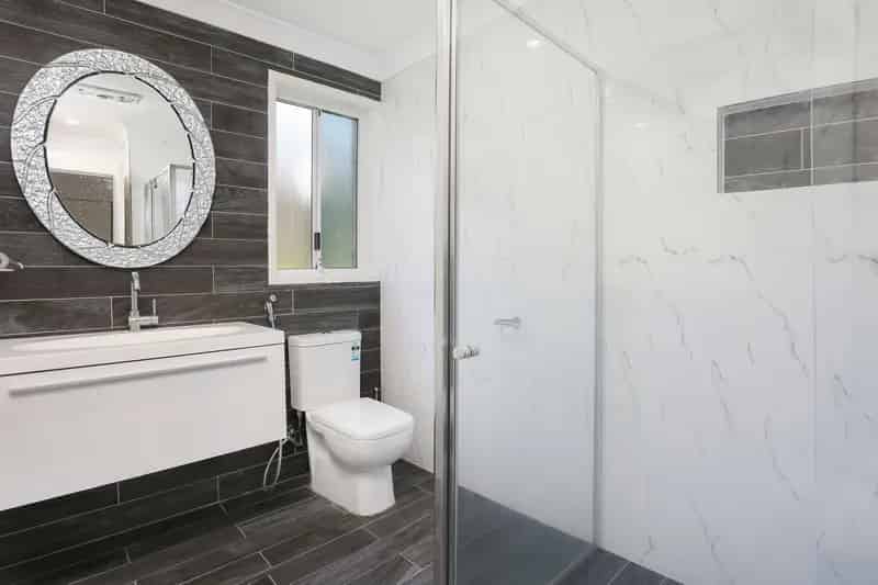 Modern Four Bedroom Home With Pool & Solar!