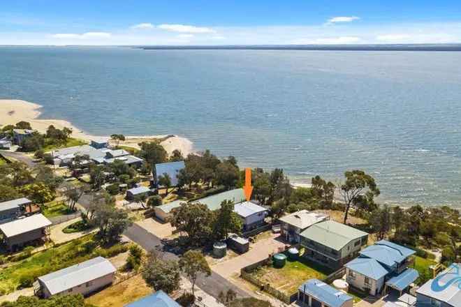 House For Sale in Shire of Wellington, Victoria