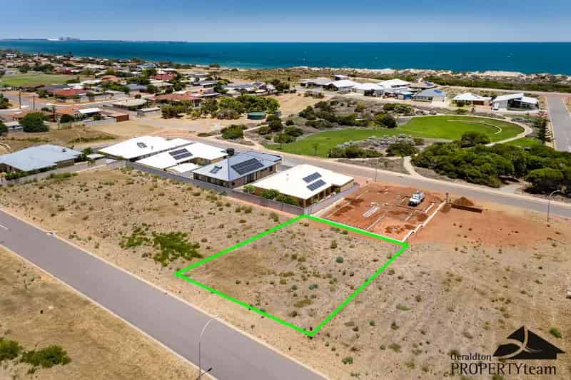 Buy Coastal Land in Geraldton with Beach Walks and Nearby Amenities