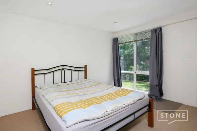 Lease One Bedroom Granny Flat in Cherrybrook Features Water and Electricity