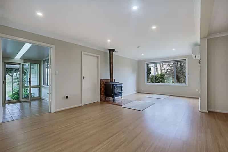 Buy rural property Jurrawen with expansive family homestead features