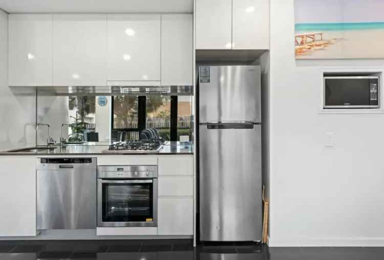 Apartment For Rent in Melbourne, Victoria