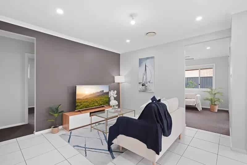 House For Rent , 22, Parkway Drive, Sydney, New South Wales