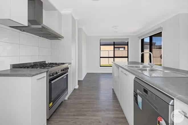 House For Rent , 22, Edwina Road, Ballarat, Victoria