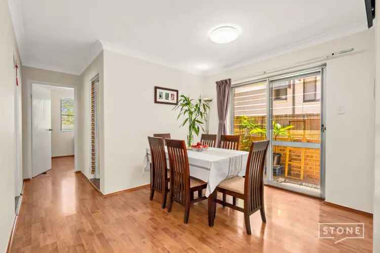 Real Estate For Sale - 4/14 Caroline Street - Westmead , NSW