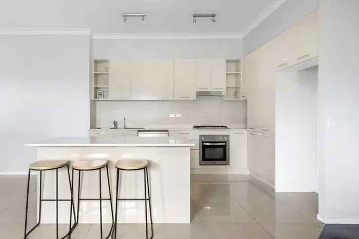 Apartment For Sale in Sydney, New South Wales