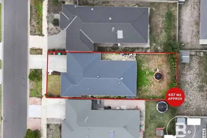 House For Sale , 16, Barn Owl Avenue, Ballarat, Victoria