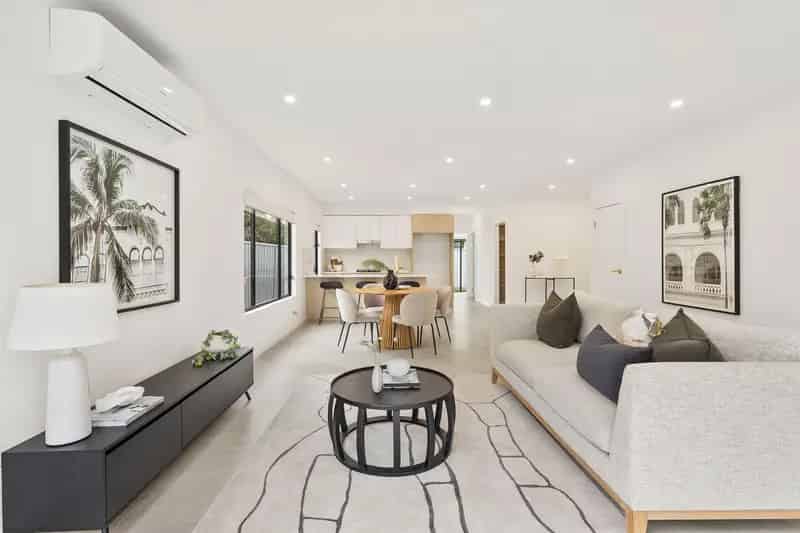 Buy townhouses in Lake Illawarra with stylish design and premium features