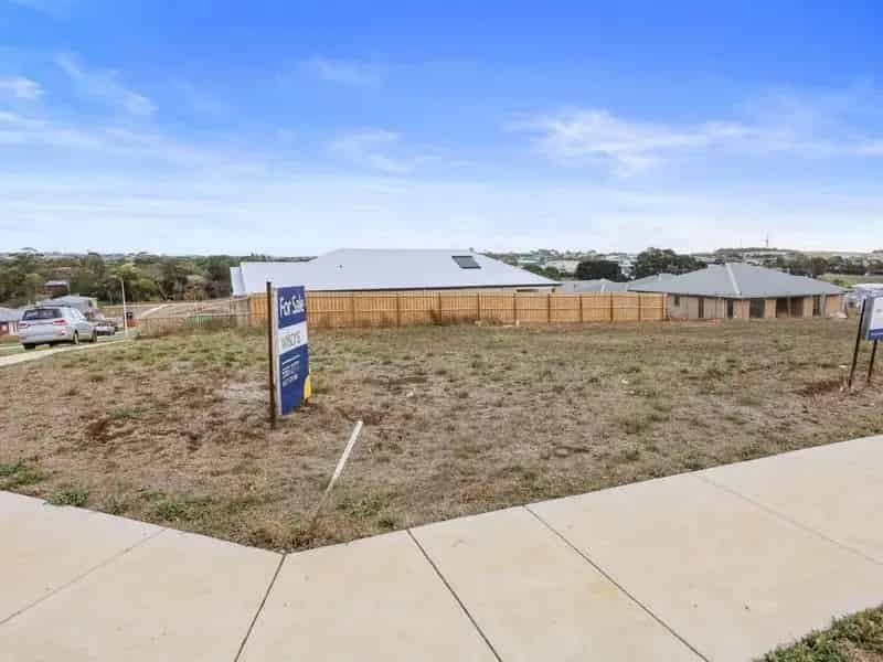 AFFORDABLE TITLED BLOCK IN RIVERLAND ESTATE
