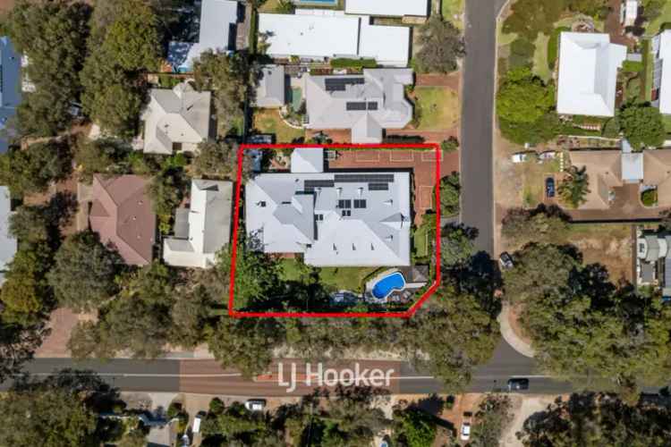 House For Sale in Dunsborough, Western Australia