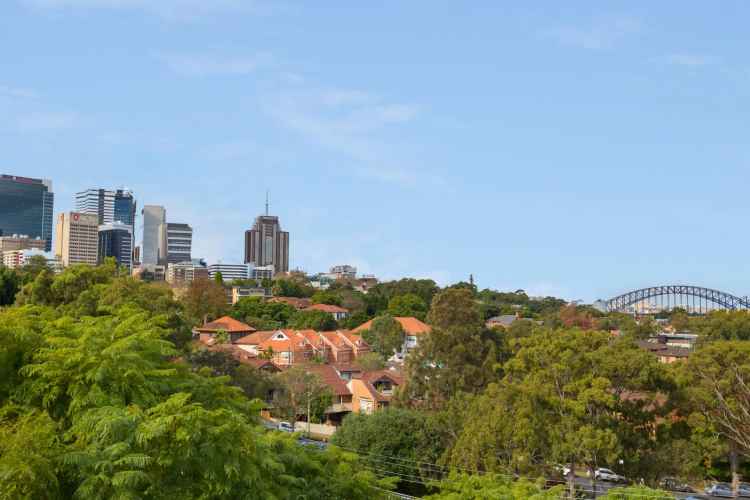 Stunning Harbour Bridge Views in Exclusive Waverton Apartment