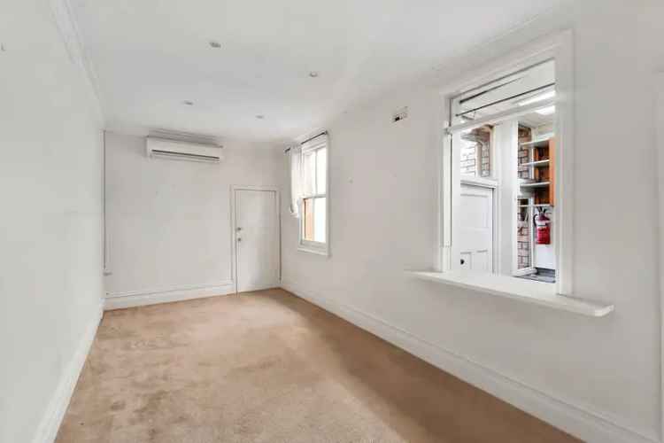 House For Sale in 4, Charles Street, Melbourne, Victoria