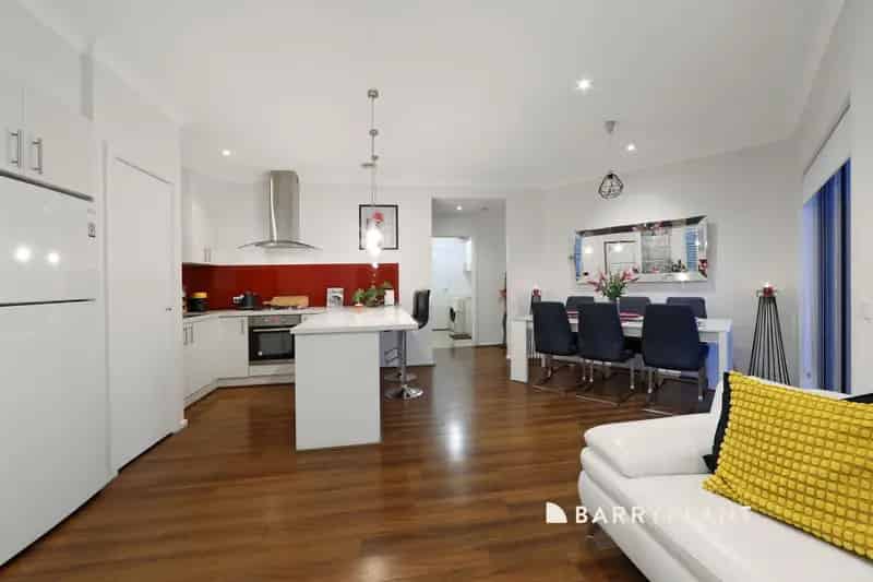 Experience Elevated Living in a Refined Townhouse Oasis