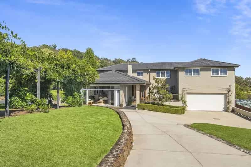 House For Sale - 10 Spencer Street, Mittagong NSW 2575