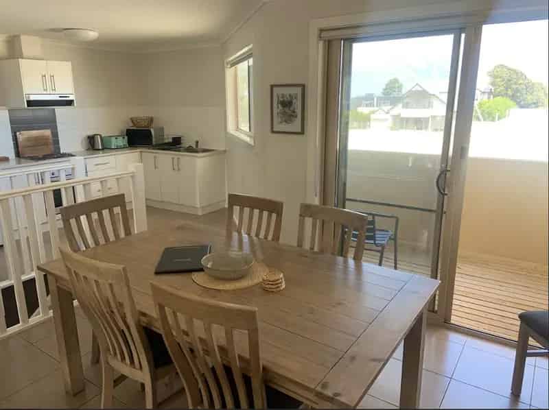 PRIME LOCATION - Electricity and Water Bills Included