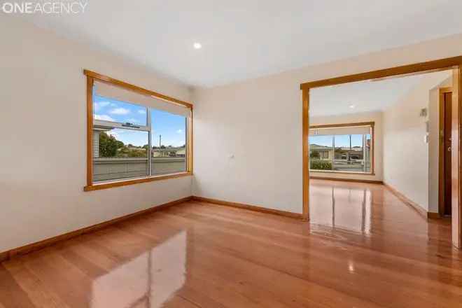 House For Sale in Devonport, Tasmania