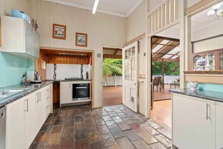 1920s Queenslander Character Home with Mountain Views