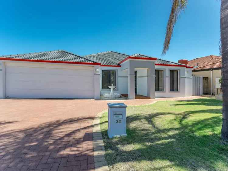 House For Sale in City of Canning, Western Australia