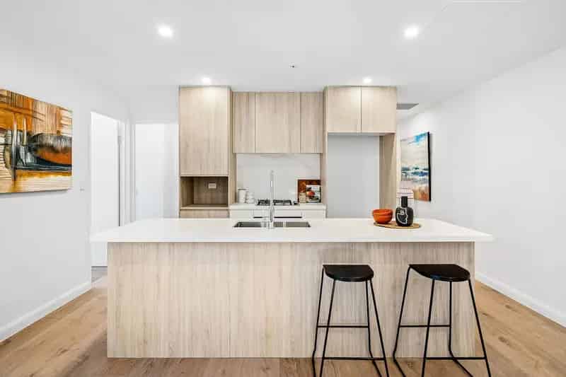 Buy Apartment in Carlton with New 1 and 2 Bedrooms and Spacious Features