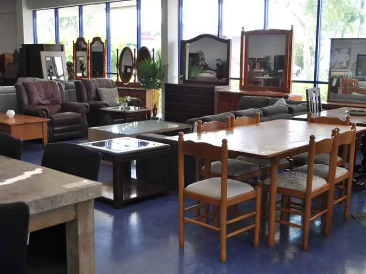 NT Secondhand Store - An Ideal Family Business