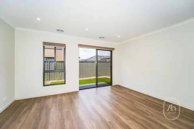 House For Rent , 19, Pratham Street, Melbourne, Victoria
