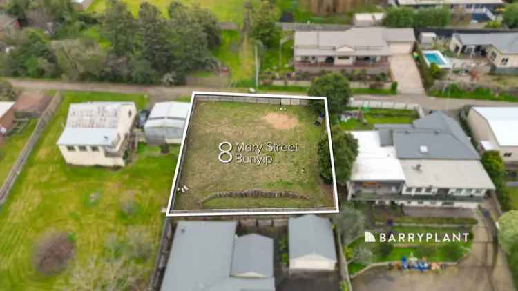 Build Your Dream Home in Bunyip with Stunning Views