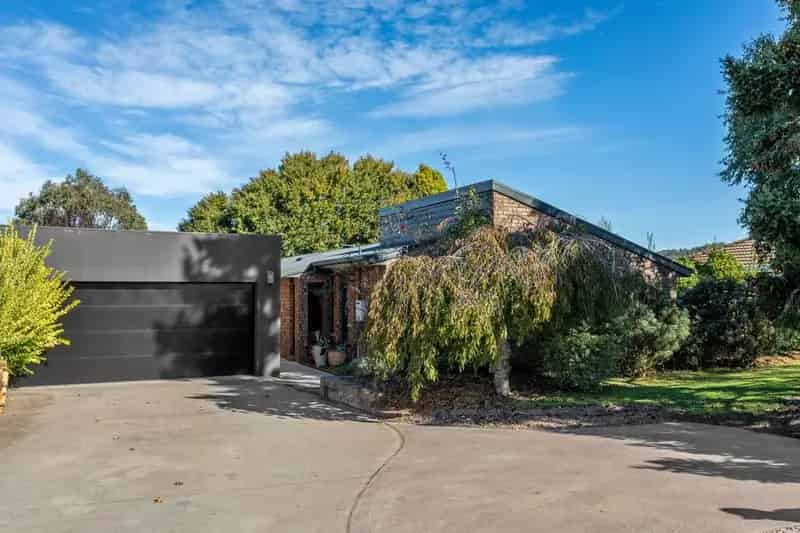 House For Sale - 35 Country Club Avenue, Prospect Vale TAS 7250
