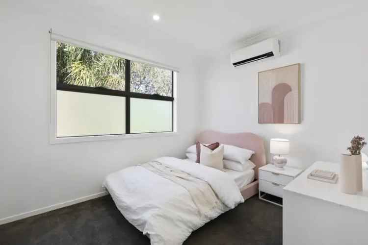 House For Sale in Melbourne, Victoria